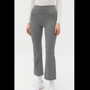 Urban Outfitters Flared pants size M